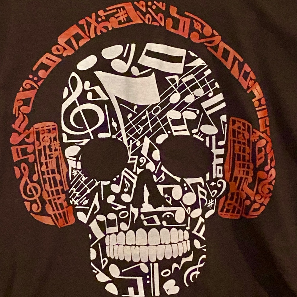 LA POP ART Music Notes Skull w Headphones Raglan Tee Sz M NWT Word Art Tee - Picture 4 of 8